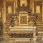 瓦德西坐龙椅说了什么老照片曝光，瓦德西坐故宫龙椅的下场死的很惨吗