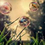 28条大学英语作文常用句型整理