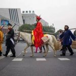 信任危机产生的原因（我们心中的信任危机是怎么来的）