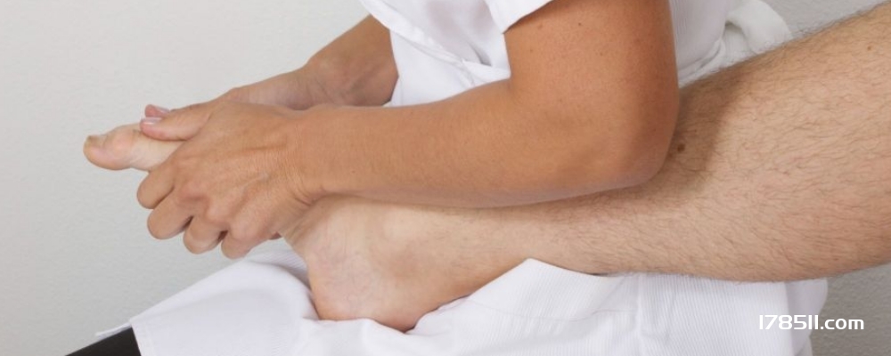 热敷是传统疗法 能治疗7种疾病 热敷能治疗哪些疾病 热敷注意什么 热敷可以治什么病