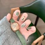 学美甲大概需要多久 指甲油具有刺激性的气味