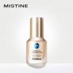 在上妆时必须注意的几点要点 底妆好不好决定了你后面妆容形成的质量