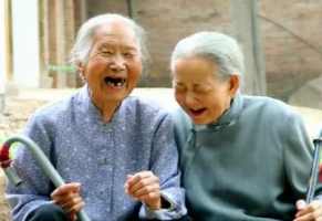 老年人眼睛流泪用啥药