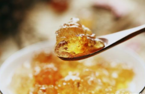 产后能不能吃桃胶