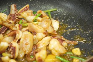 八爪鱼好吃吗什么味道