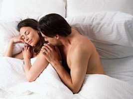 例假前一周隐隐肚子疼