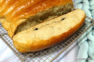 烤面包的制作方法和步骤（怎么样在家里自己做烤面包）