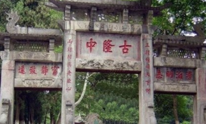 诸葛亮隐居期间是如何认识世界的？