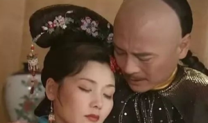 皇太极4次降黜孝庄，为何没把她送人？