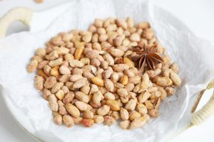 空气炸锅怎么炸花生米（空气炸锅炸五香花生米正宗做法）