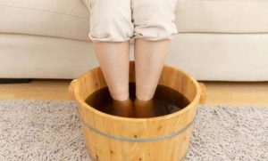 泡脚多少度的水合适